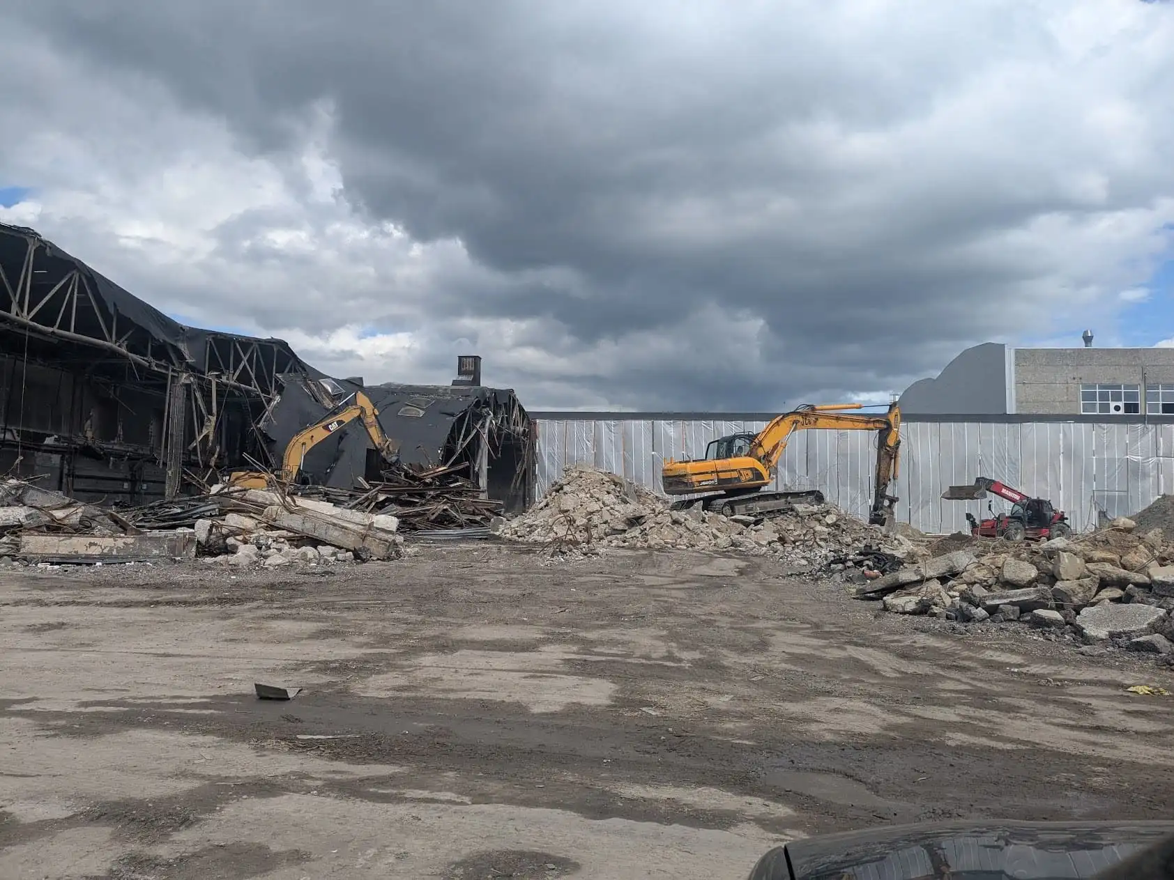 Complex demolition projects